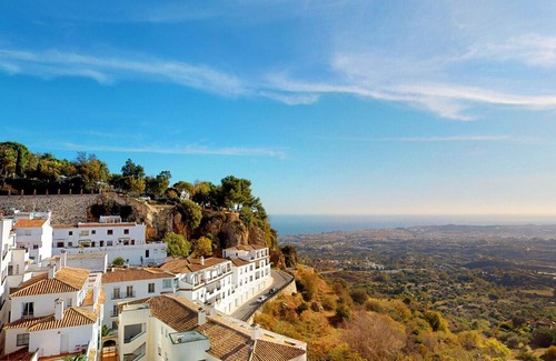 Mijas Pueblo Apartment | Andalusian penthouse with spectacular views