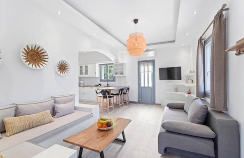 Paleopolis House | Andros Central & Luxury Home