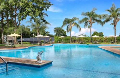 Rustenburg Hotel | ANEW Resort Hunters Rest Rustenburg