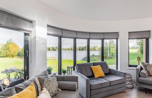 Newark House | Angel Lodge