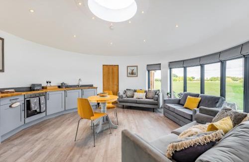 Newark House | Angel Lodge