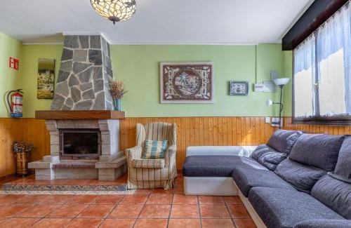 Isla House | Angela