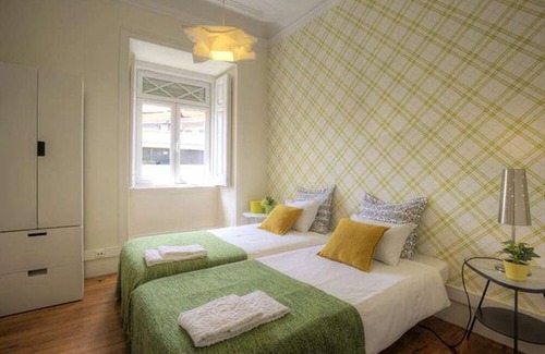 Lisbon Old Town Apartment | Angola Apartment - 8Bedrooms