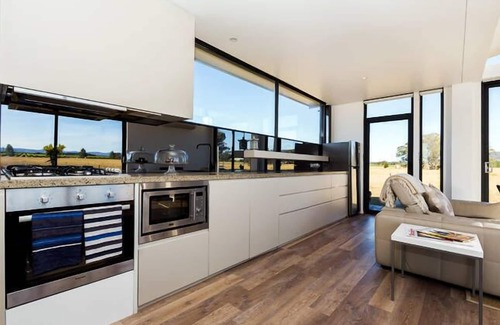 Eurunderee Apartment | Angourie Studio Mudgee