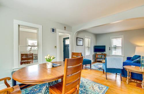 Two Rivers House | Anias Retreat with Deck Walk to Lake Michigan!