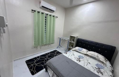 Gua House | Anjang Pat Kesang Laut Homestay