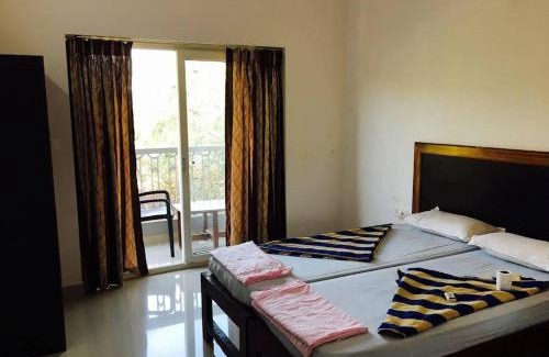 Anjuna House | Anjuna Plaza Hotel