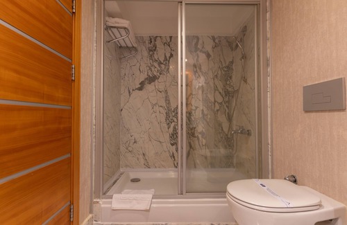 Kavaklidere Hotel | Ankara Plaza Hotel