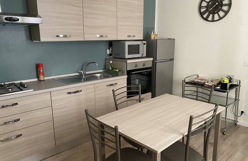 Imola Apartment | Anna apartment: relaxation and elegance in the true heart of the historic center of Imola