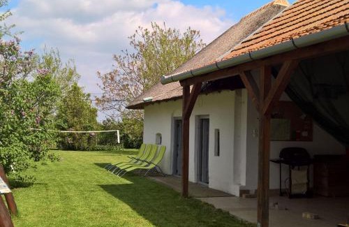 Sarud Apartment | Anna Falusi Vendégház Sarud