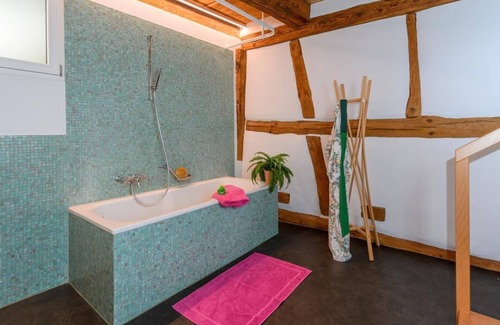 Schaffhausen Other | Anna Schmid Tree house