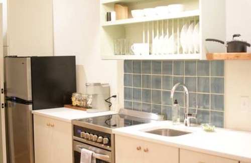 Yamacraw Village Apartment | Annabelle 2A - Studio In The Heart Of Night Life