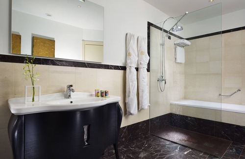 Oleggio Castello Other | Announcements Junior Suite in the new Stables