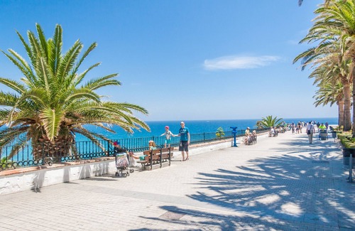Nerja City Centre House | .Antali Parador Nerja (27)