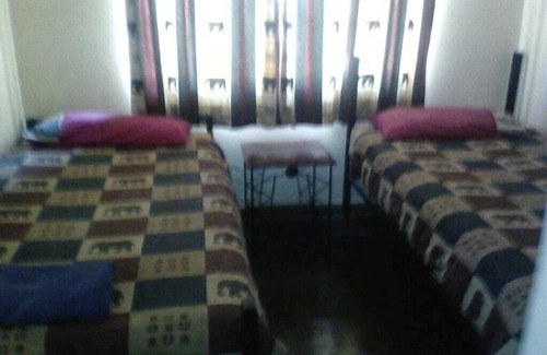 Victoria Falls Cabin | Antelope room for two