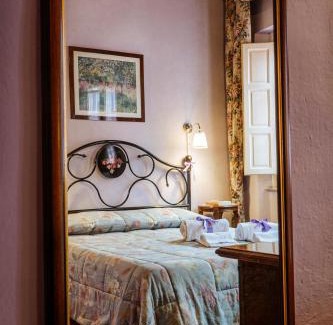 Montecarlo Bed & Breakfast | Antica Casa Dei Rassicurati