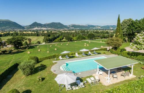 Monteluiano House | Antica Villa Castelli