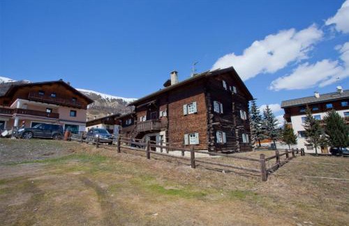 Livigno Ski Chalet | Antico Chalet Livigno