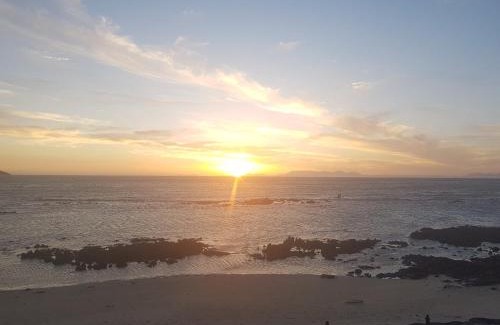 Gordons Bay Central Apartment | Antilles on Beach