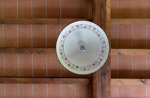 Toiano House | Antiqua Vallis