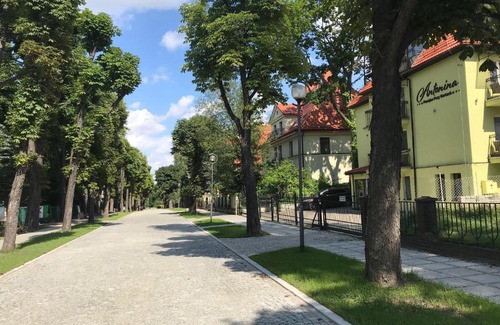 Szczawno-Zdroj House | ANTONINA PensjonPrzyKortach