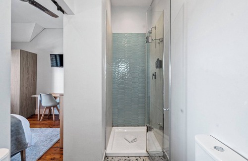 Three Anchor Bay House | Antrim House by Totalstay