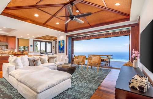 Kahaluu-Keauhou House | "Aolani House" Resort Style Home w/ Infiniti Pool