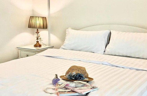 Samsen Nok Hotel | Aora Boutique Hotel Sutthisan