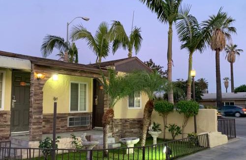 Lynwood Hotel | Apache Inn