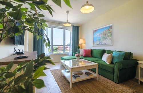 Saints Constantine and Helena Apartment | Apartment A'MORE