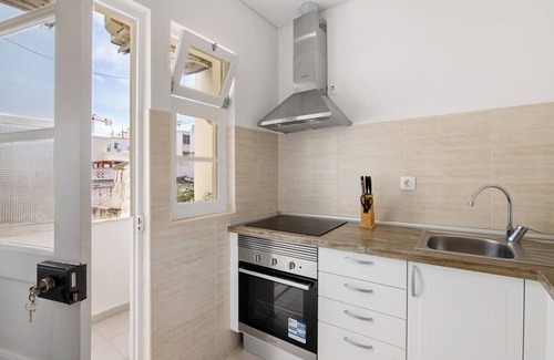 Vila Real Santo Antonio Apartment | Apartment 'The Almond House Vila Real De Santo' with Wi-Fi and Air Conditioning