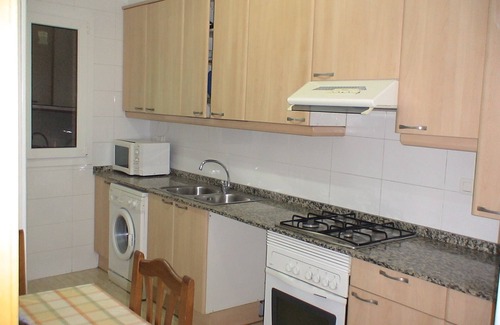 El Port Apartment | Apartment Fira HUTB-014228