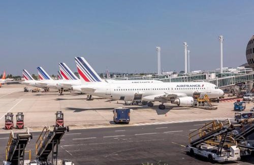 Fosses Apartment | Apart Fosses 10 min to PAsterix Airport PARIS 30 min