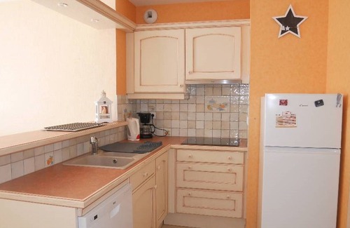 Saint-Gilles-Croix-de-Vie Apartment | Apartment Saint-Gilles-Croix-de-Vie, 1 bedroom, 4 persons
