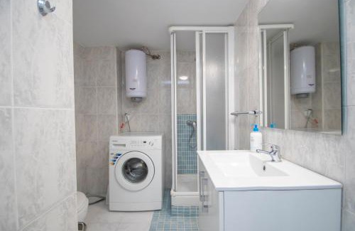 Alfalfa Apartment | Apart Muy Céntrico, Tranquilo y Acogedor *A/C-WiFi*