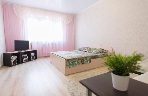 Novo-Savinovskiy Apartment | Apart Sdaem116 on Chetaeva 10