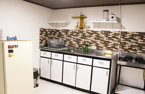 Dosquebradas Apartment | Apartaestudio Central con Vista a la Naturaleza