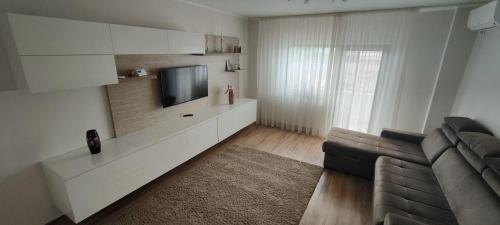 Ramnicu Valcea Apartment | Apartament 2 camere