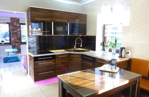 Ustron Apartment | Apartament 46m2 z tarasem i wanną Asenata Ustroń