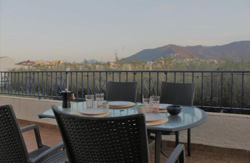 Llanca Apartment | Apartament amb terrassa i parking