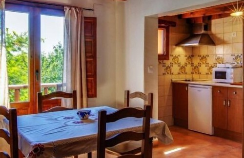 Valverde de la Vera Cottage | Apartamentos Rurales Los Vergeles for 2 people