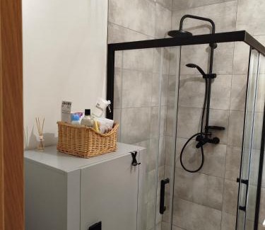 Skrzeszew Apartment | Apartament Lawendowy