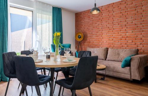 Bierutowice Apartment | Apartament Lucky 7 z tarasem i widokiem na Śnieżkę, obok aquaparku, blisko do Wang by Apartamenty w Karkonoszach