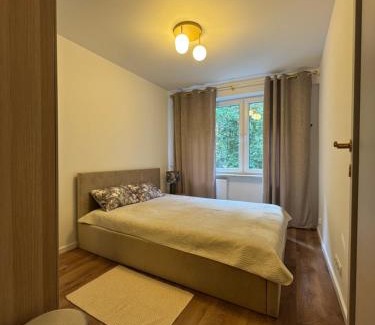 Wawer Apartment | Apartament - Mieszkanie, nocleg przy Centrum Zdrowia Dziecka - Warszawa Międzylesie Wawer - Dzięcieliny 15