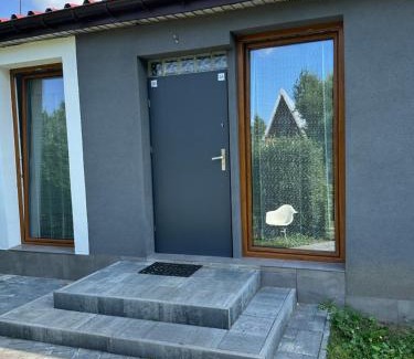 Mierzecice Apartment | Apartament nr 5 lub 6 przy Sali Kominkowej