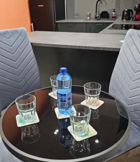 Srodmiescie Apartment | Apartament POD MURALEM