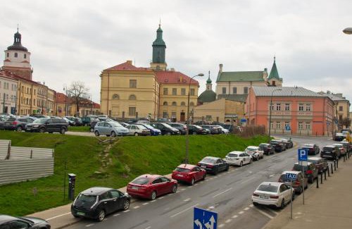 Srodmiescie Apartment | Apartament Turkusowy Świętoduska 12