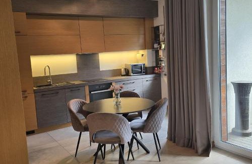 Ostrow Wielkopolski Apartment | Apartament Wenecja z ogródkiem,parking