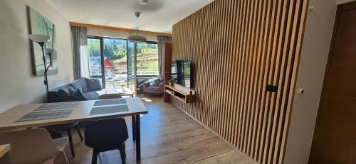 Bierutowice Apartment | Apartament z widokiem na Śnieżkę