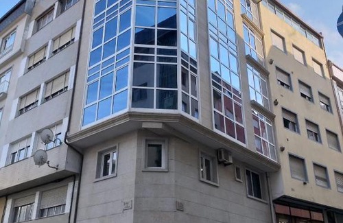 Dean Pequeno Apartment | Apartamento 2º planta centro Ribeira by Cristian&Tamara "alquileres"